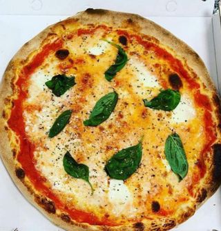 Pizza mozzarella di bufala