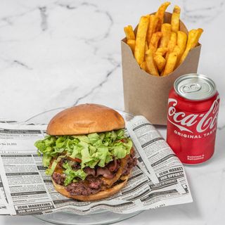 Combo Hamburguesa Clásica 