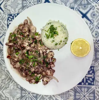 Polvo à Algarvia