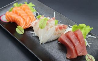 101. Sashimi misto - 10 pezzi 
