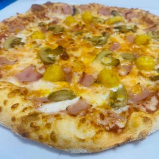 Pizza california (mediana)