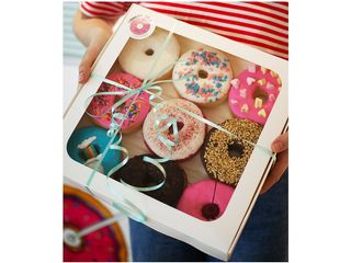 Коробка 9 з вікном