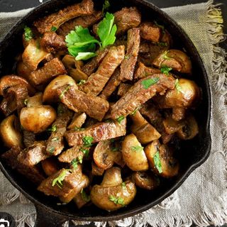 Emincè De Boeuf Sauce Poivre