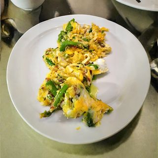 Revuelto de Cogumelos e Espargos