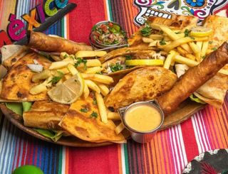 Planche Moyenne Mexico Lindo Pour 3 Personnes