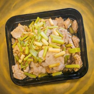 Solomillo Tierno De Cerdo Con Ajetes