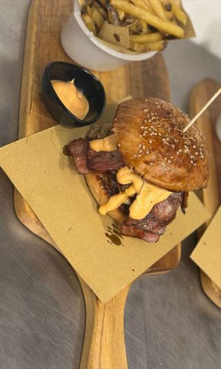 Combo panino Nonna Rosa + patatine & bibita