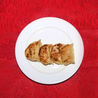 Ravioli di carne di maiale alla griglia - 4 pezzi