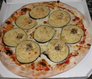 Pizza Berenjena (33 Cm.)