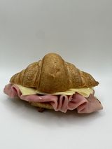 Croissant Con Mantequilla, Jamón York Y Queso