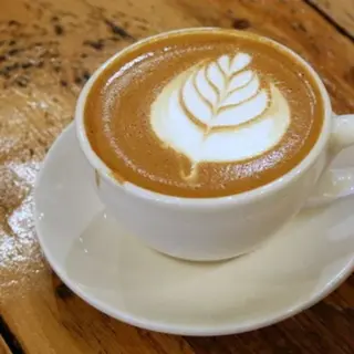 CAFE CON LECHE