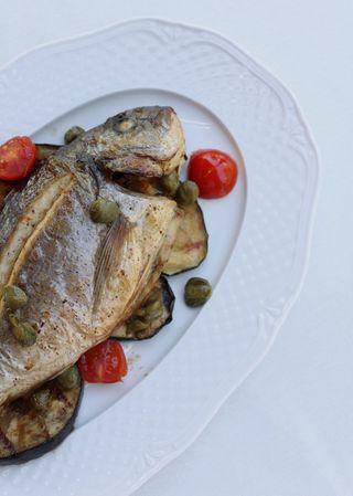 Dorada în stil Mediteranian