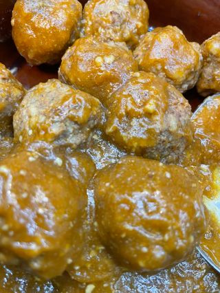 Albóndigas en salsa (250 g.)