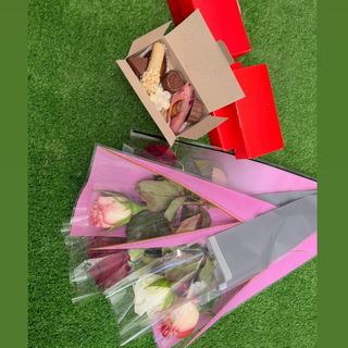 Packs de 5 fleurs et 5 mini ballotin 