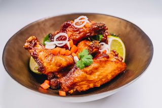 Pikantne skrzydełka z kurczaka 6szt