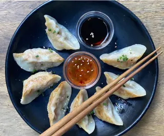 Gyozas Casersas De Langostinos Y Taro