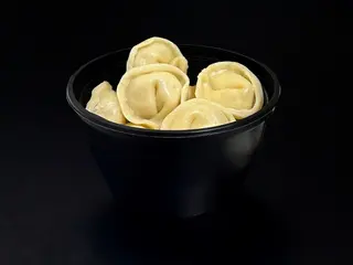 Пельмені зі свининою ( варені ) (250g)