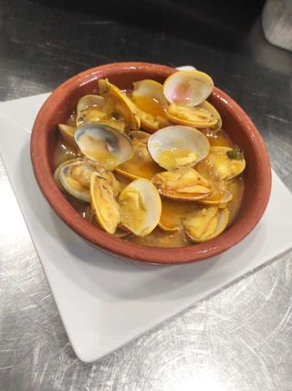 Almejas A La Marinera (12 Uds.)