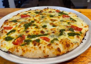 Пица Верде Формаджо 30 см.