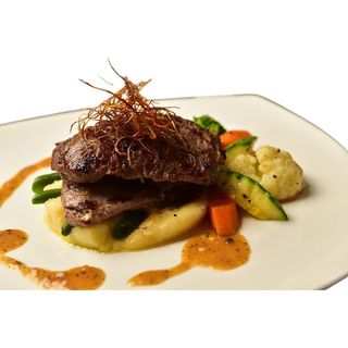 The Oyster's Pepper Steak