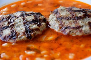 Кюфтета с боб (350г)