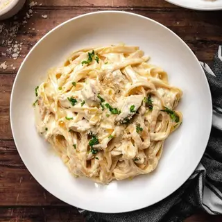 Pasta Alfredo