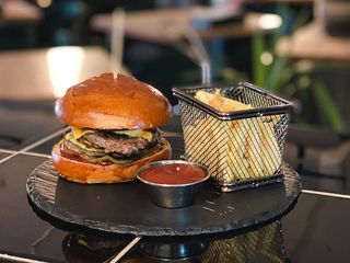 GRILLED бургер (410/110/50g)