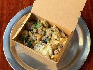 Галушки зі свининою (350g)