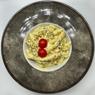 Pasta sa piletinom u curry sosu   400 gr     