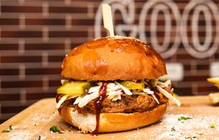 Pulled pork burger