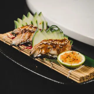 Unagi jegulja sashimi