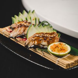 Unagi jegulja sashimi