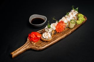 Темпура с креветками, с сёмгой , с курицей , с угрем 