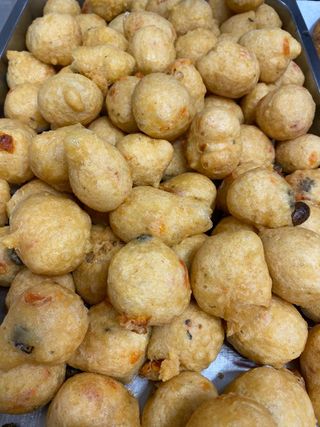 Pittule pomodoro olive e capperi  - 10 pezzi