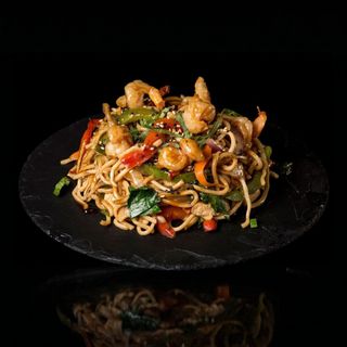 Yakisoba De Gambas