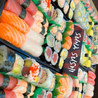 Sushi Box (Para 3 Personas)