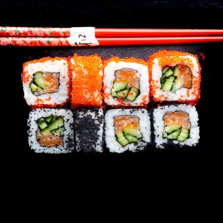 Каліфорнія лосось (220г)