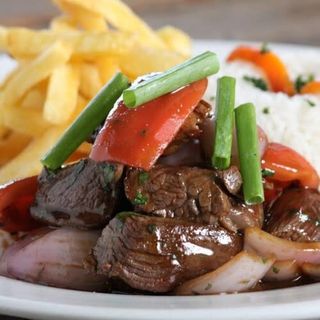 Lomo Saltado