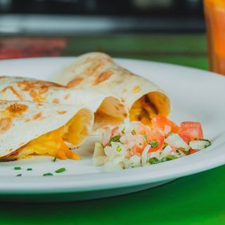 Quesadillas De Solo Queso  (3 Uds.)