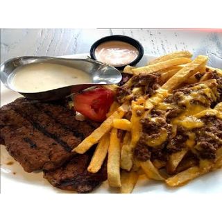 Steak & Meat Cheese Fries