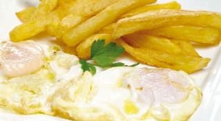 A3. Huevo Frito Con Patatas