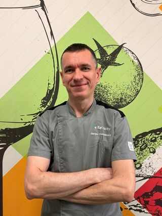 Darek gotuje Pieczone pałeczki z kurczaka