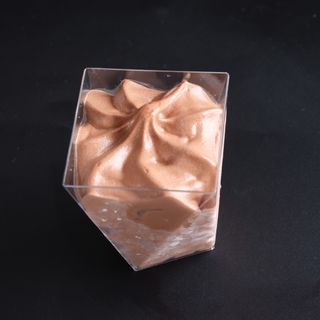 140.Helado de chocolate