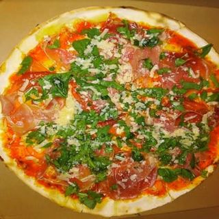 Pizza vesubio