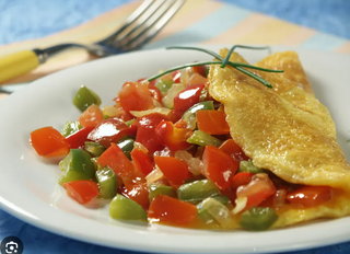 Omlet sa svježim povrćem