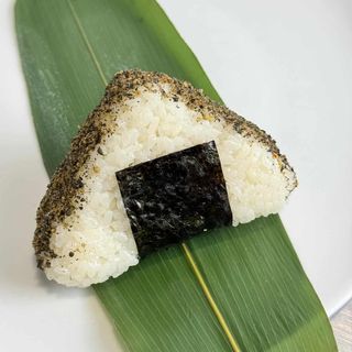 Onigiri Tatar Tuńczyk