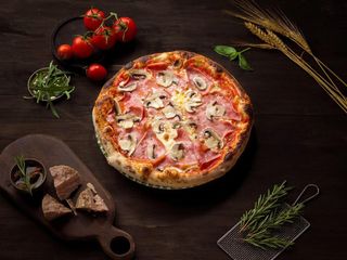 Pizza Prosciutto e Funghi Ø45cm