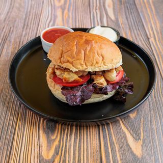 Mešana piletina u lepinji