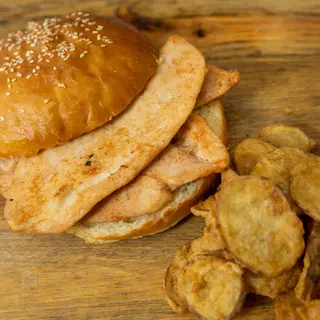 Grilled chicken double sendvič