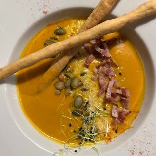 Гарбузовий суп з беконом 